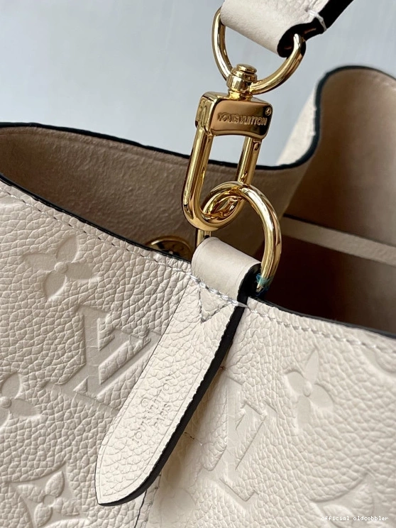 Official oldcobbler VUITTON LOUIS MM NÉONOÉ 0805